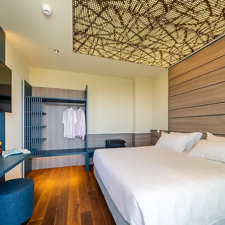 Il Tridente Hotell